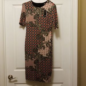 Short sleeve dress